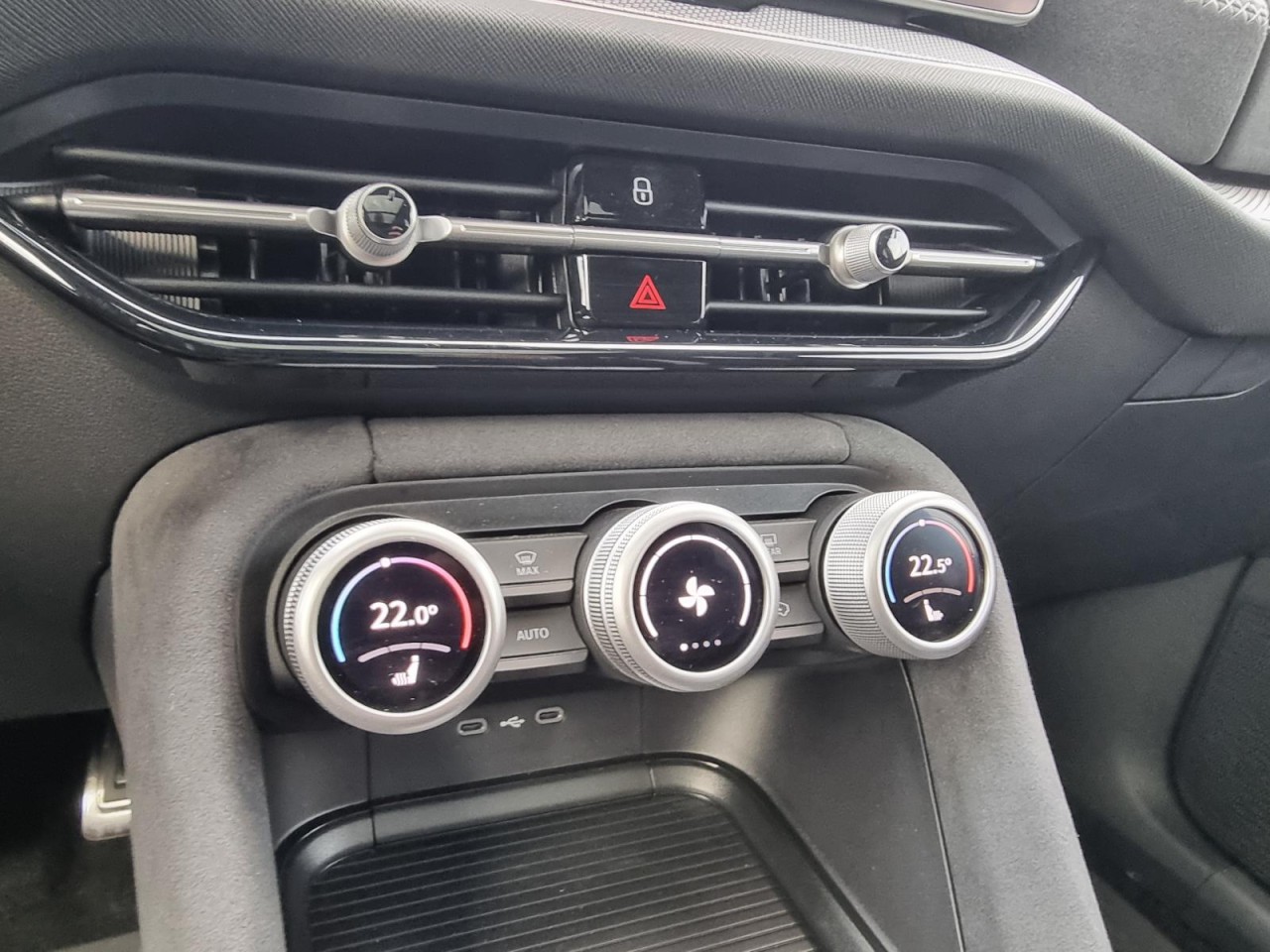 Kodiaq 2.0 TDI DSG Sportline 4×4 NAVI AHK STHZ - Bild 10
