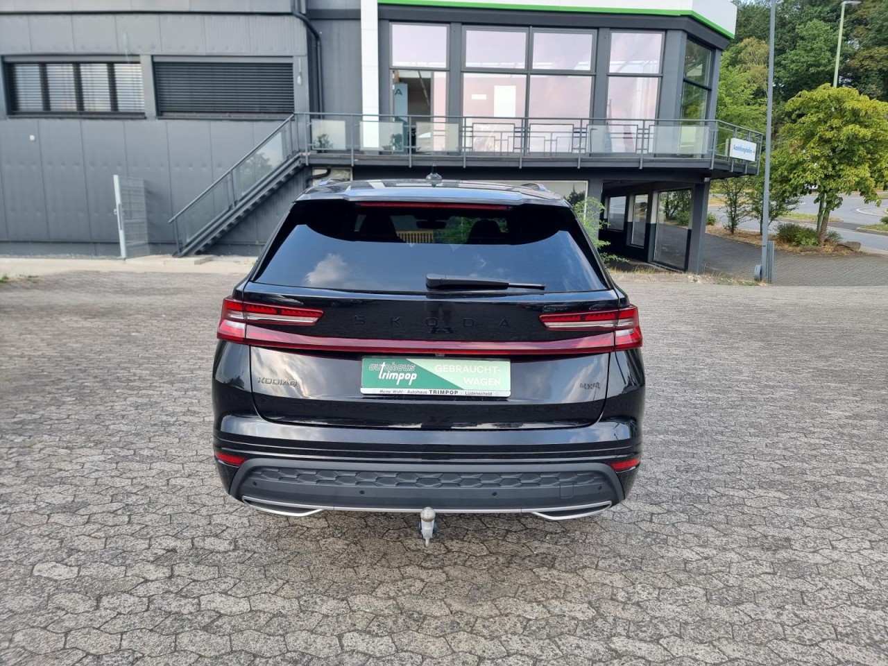 Kodiaq 2.0 TDI DSG Sportline 4×4 NAVI AHK STHZ - Bild 2