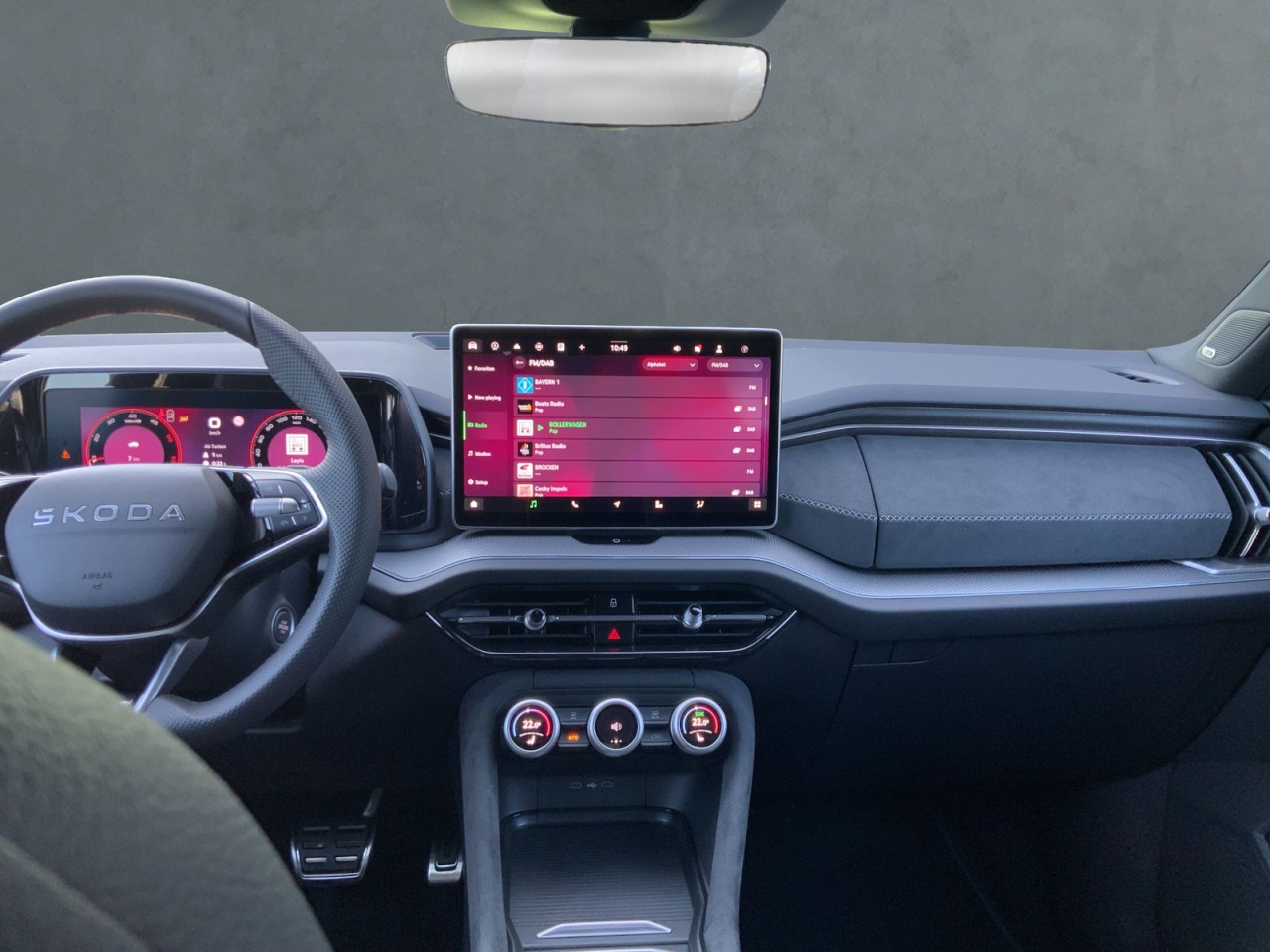 Skoda Kodiaq SPORTLINE 2.0TDI DSG 4x4 AHK+NAVI+ACC+DCC