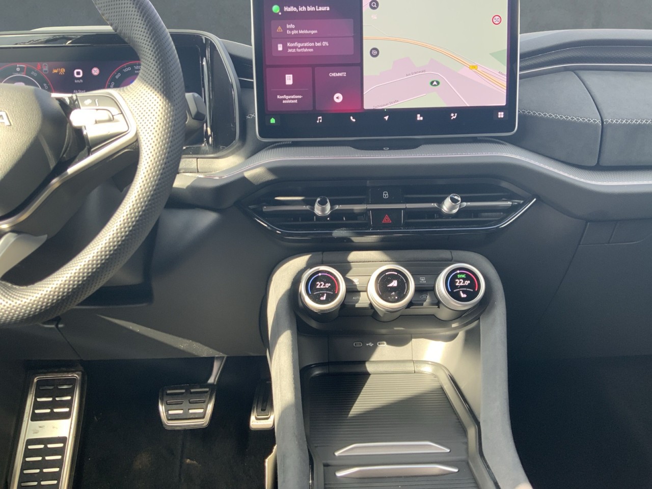 Skoda Kodiaq iV SPORTLINE 1.5 TSI DSG AHK+ACC+DCC+NAVI