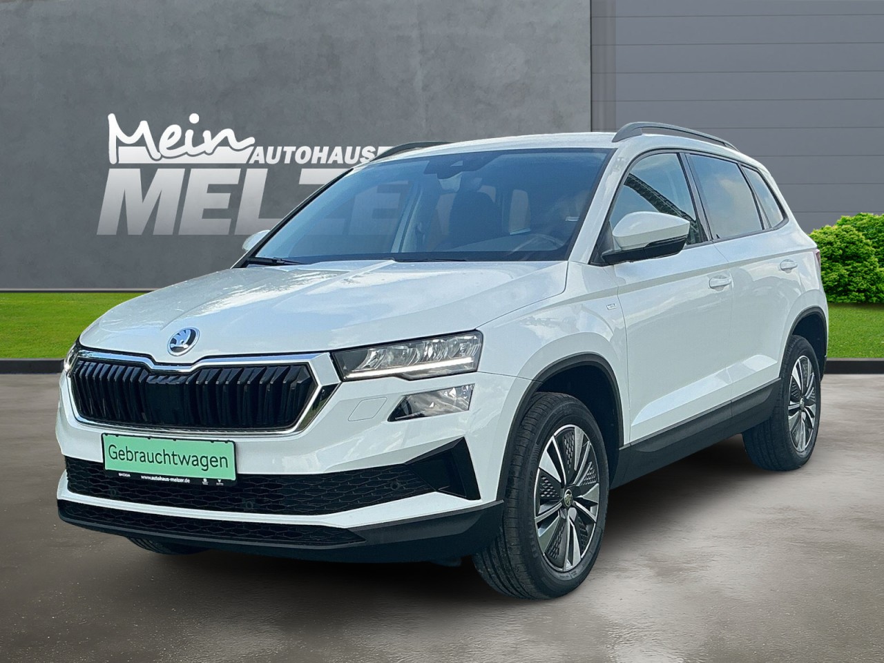 Skoda Karoq TOUR 1.0 TSI NAVI+4xSHZ+ACC+PDC+KESSY+LED