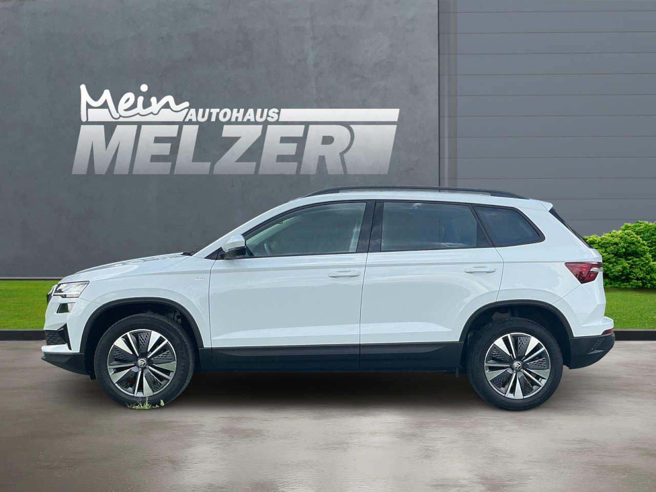 Skoda Karoq TOUR 1.0 TSI NAVI+4xSHZ+ACC+PDC+KESSY+LED