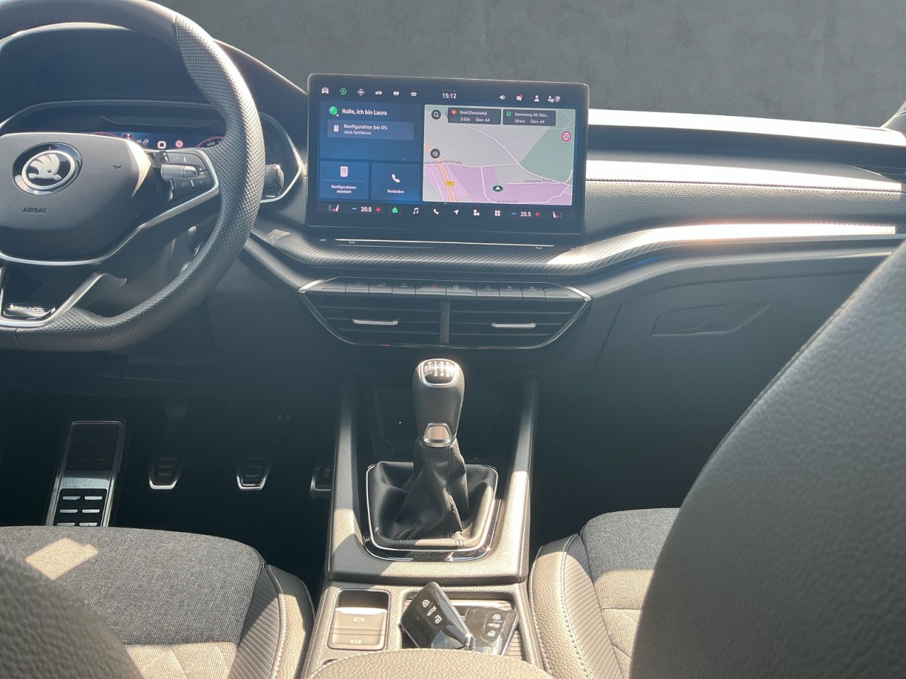 Skoda Octavia Cb. SPORTLINE 1.5TSI NAVI+MATRIX+ACC+HuD