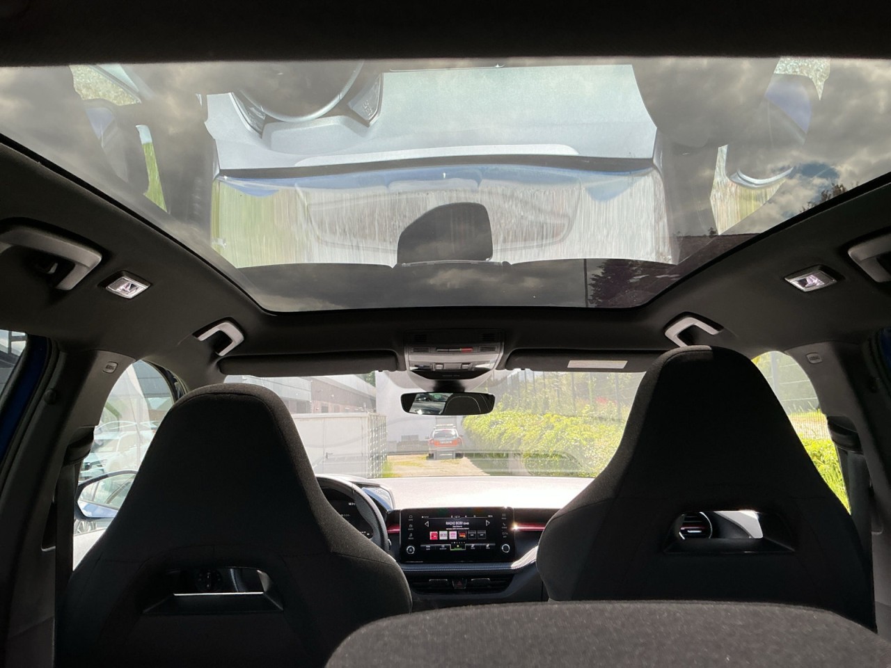 Skoda Fabia MONTE CARLO 1.0 TSI LED+PANO+PDC+SHZ+KESSY