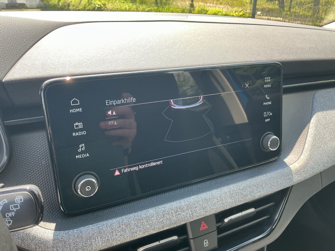 Skoda Kamiq SELECTION 1.0 TSI AHK+PDC+SHZ+SMART-LINK