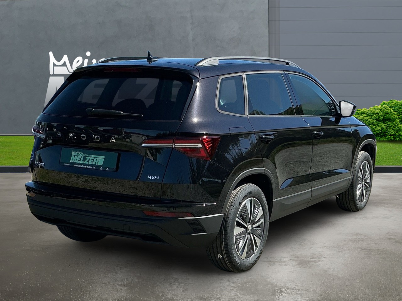 Skoda Karoq BALANCE 2.0 TDI DSG 4x4+AHK+NAVI+MATRIX+VC