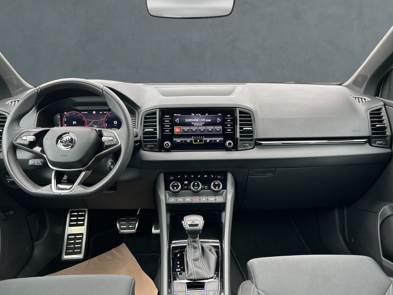 Skoda Karoq SPORTLINE 1.5 TSI DSG AHK+NAVI+WSS BEHEIZT