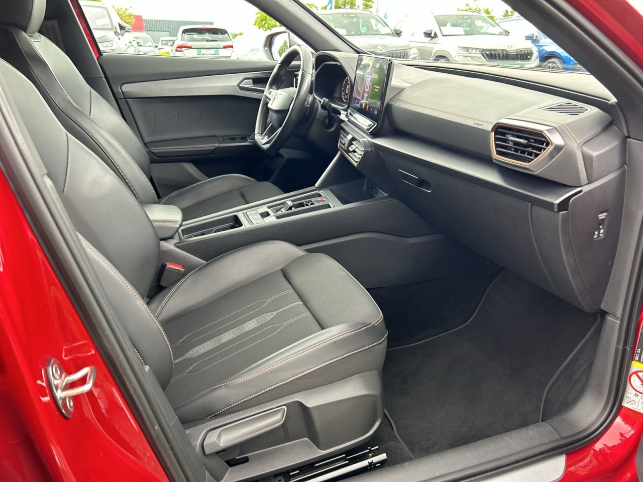 Cupra Formentor 1.5 TSI DSG AHK+NAVI+ACC+DCC+PLA+BEATS
