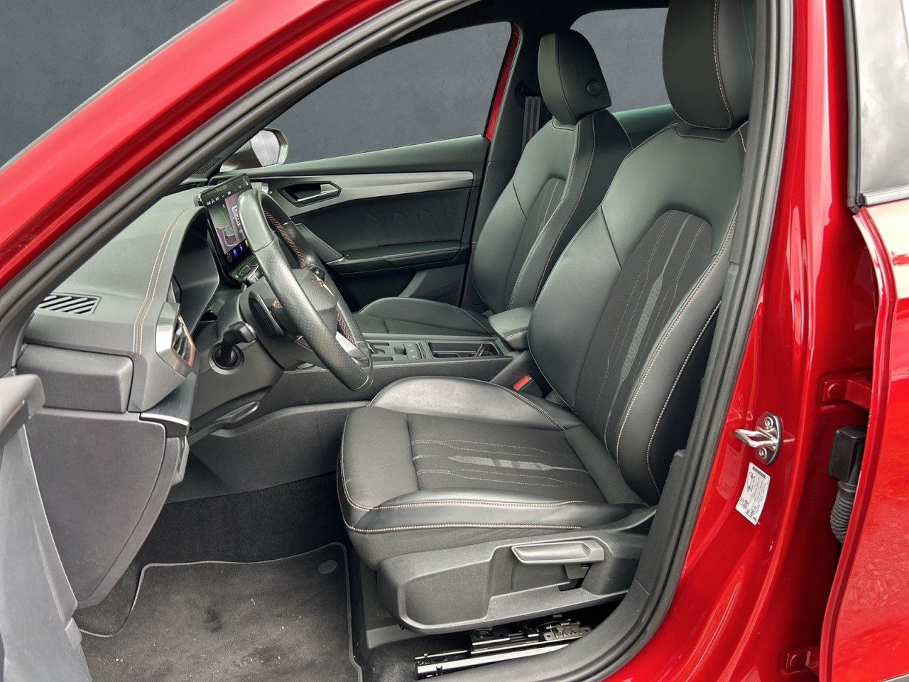 Cupra Formentor 1.5 TSI DSG AHK+NAVI+ACC+DCC+PLA+BEATS