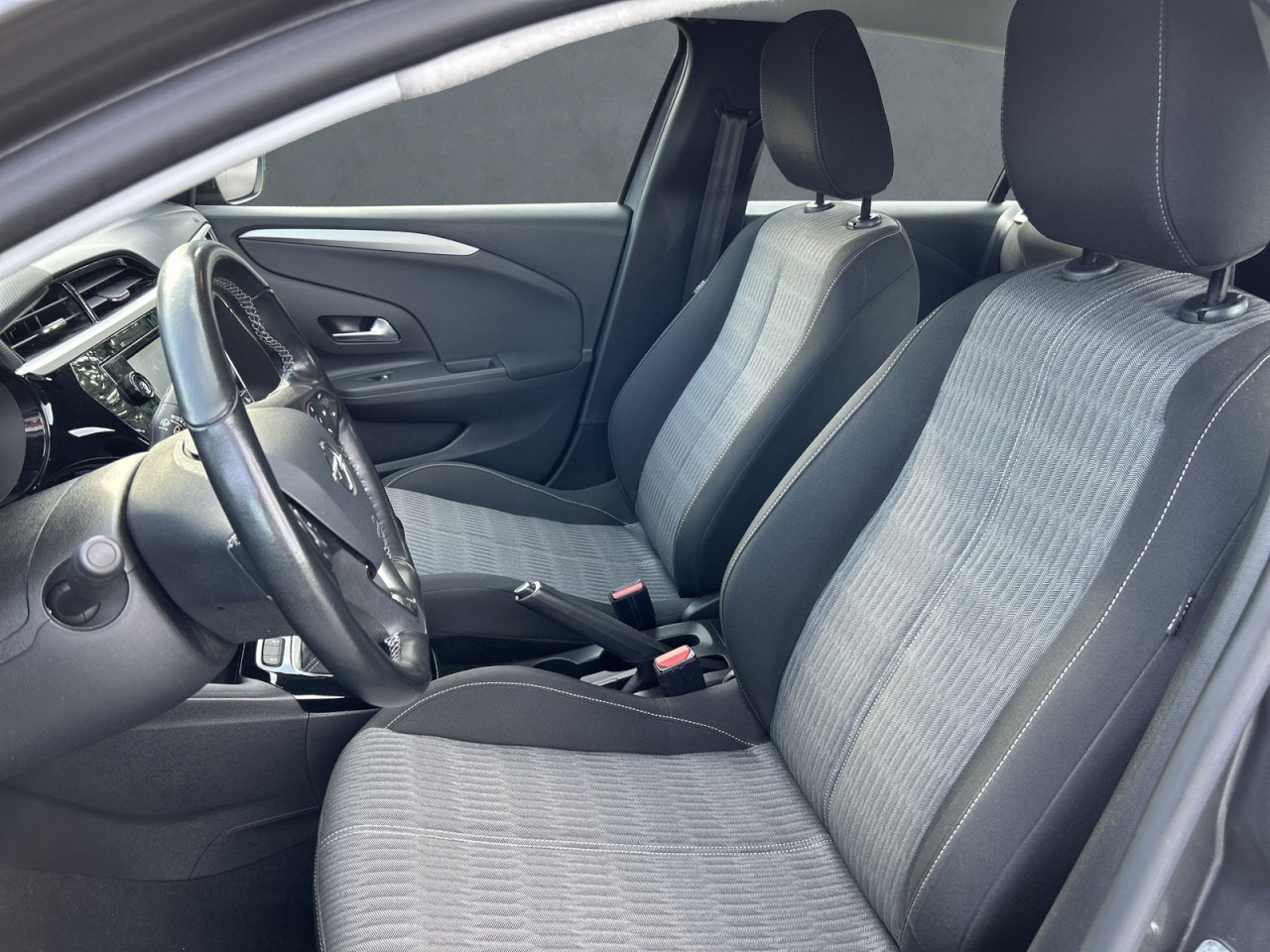 Opel Corsa F EDITION 1.2T KLIMA+PDC+SHZ+LENKRADHZG.