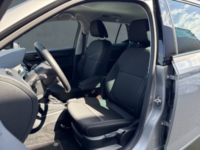 Fabia DRIVE 1.2 TSI DSG PDC+SHZ+DAB+ALU+NSW+GRA