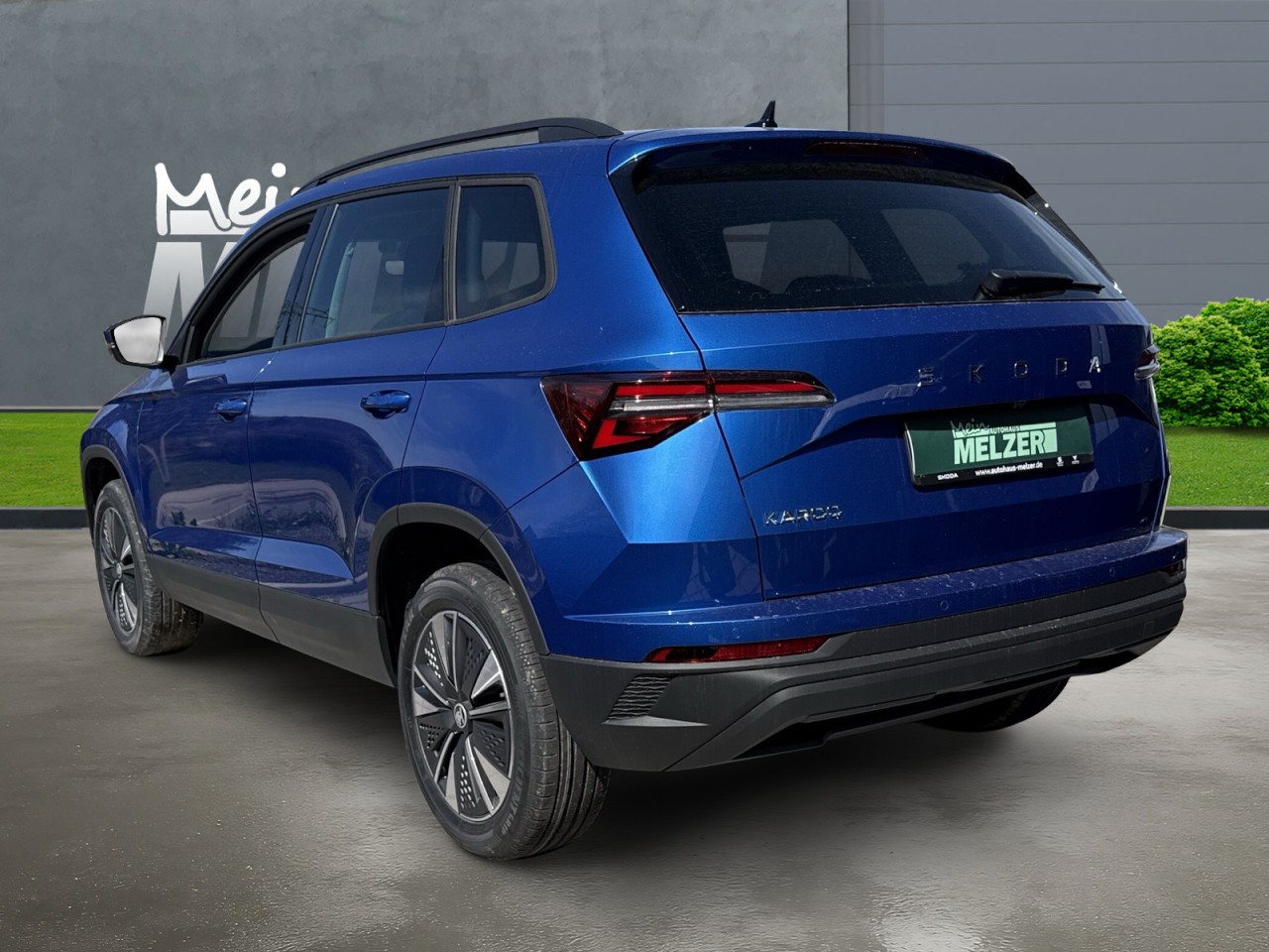 Skoda Karoq BALANCE 1.5 TSI DSG AHK+NAVI+MATRIX+ACC+VC