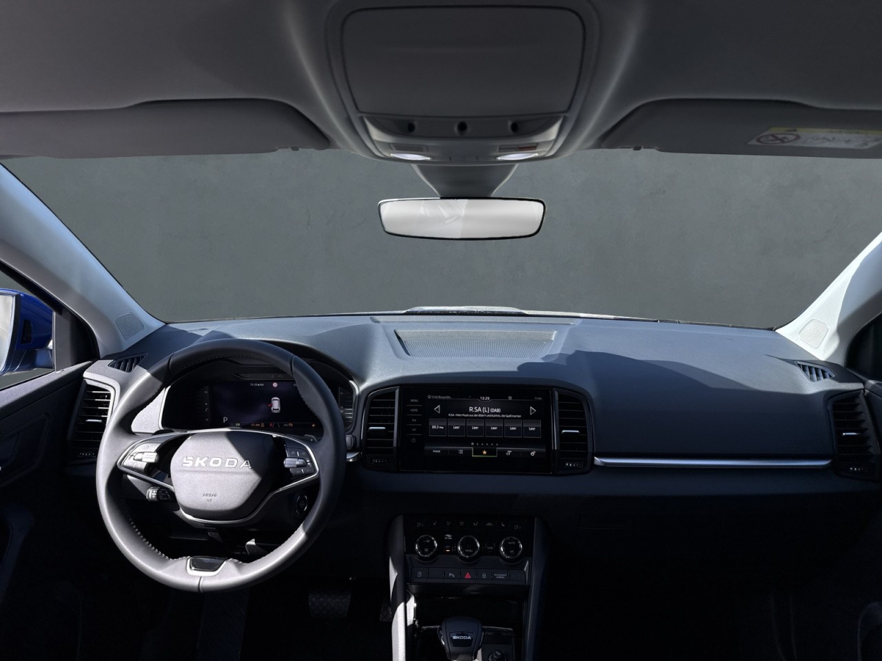 Skoda Karoq BALANCE 1.5 TSI DSG AHK+NAVI+MATRIX+ACC+VC