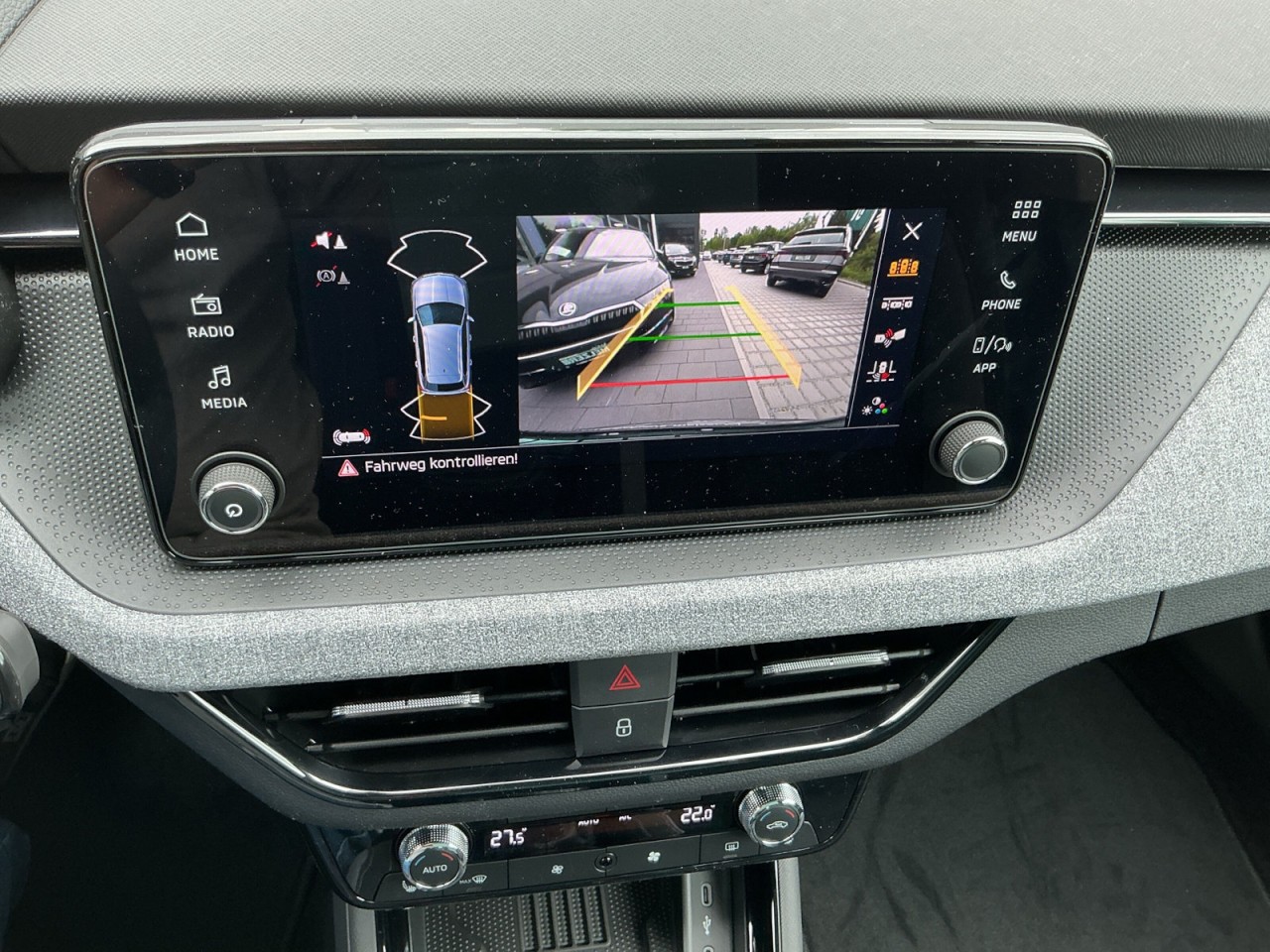 Skoda Kamiq TOUR 1.0 TSI DSG MATRIX+WSS-BEHEIZT+KESSY