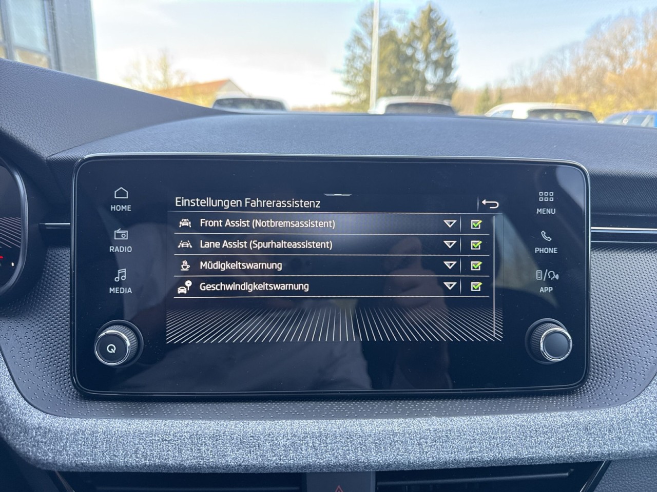 Skoda Scala BALANCE 1.0 TSI MATRIX+SHZ+PDC+WSS BEHEIZT