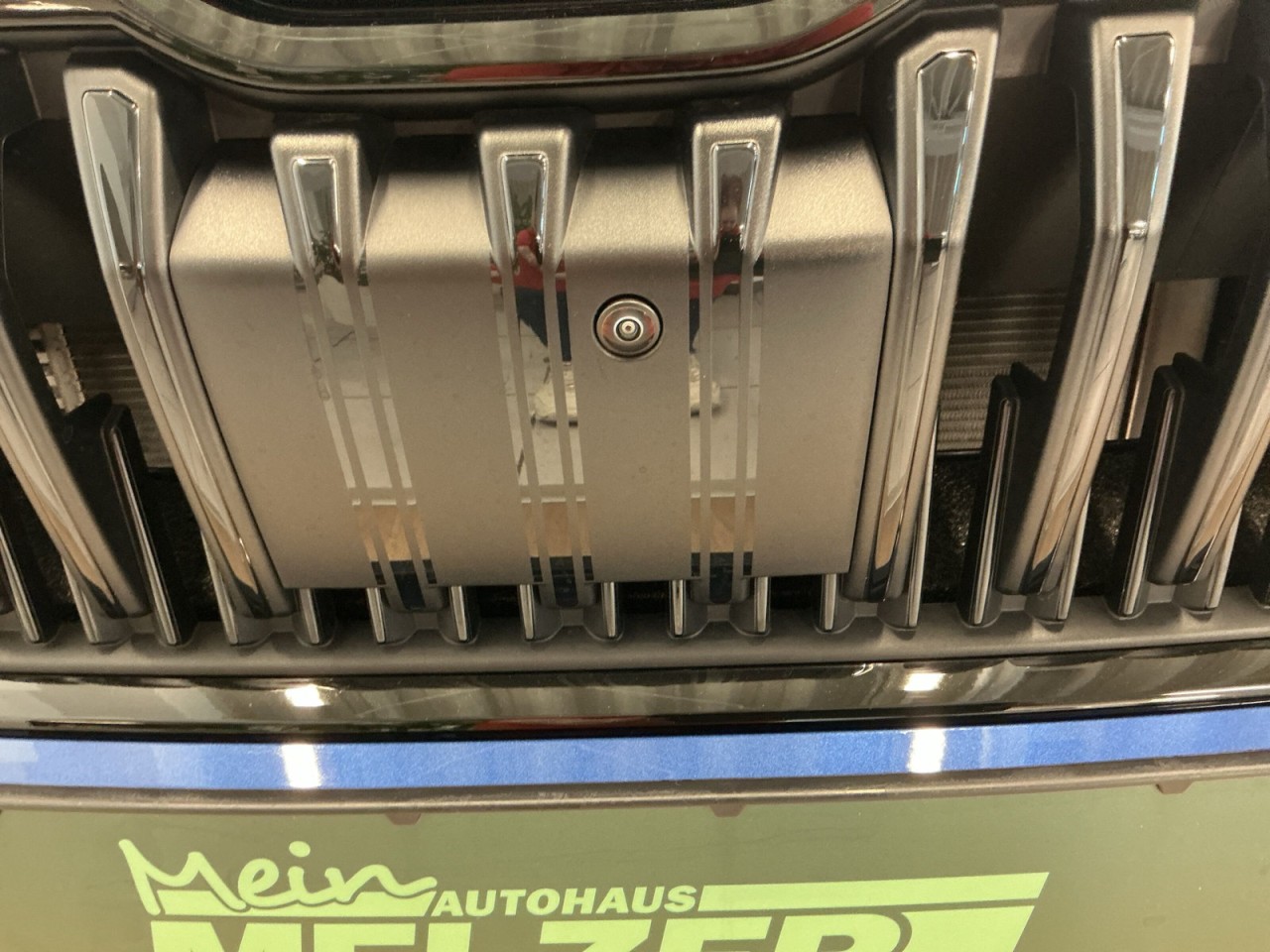 Skoda Superb Cb. SPORTLINE 2.0TSI DSG AHK+NAVI+ACC+DCC