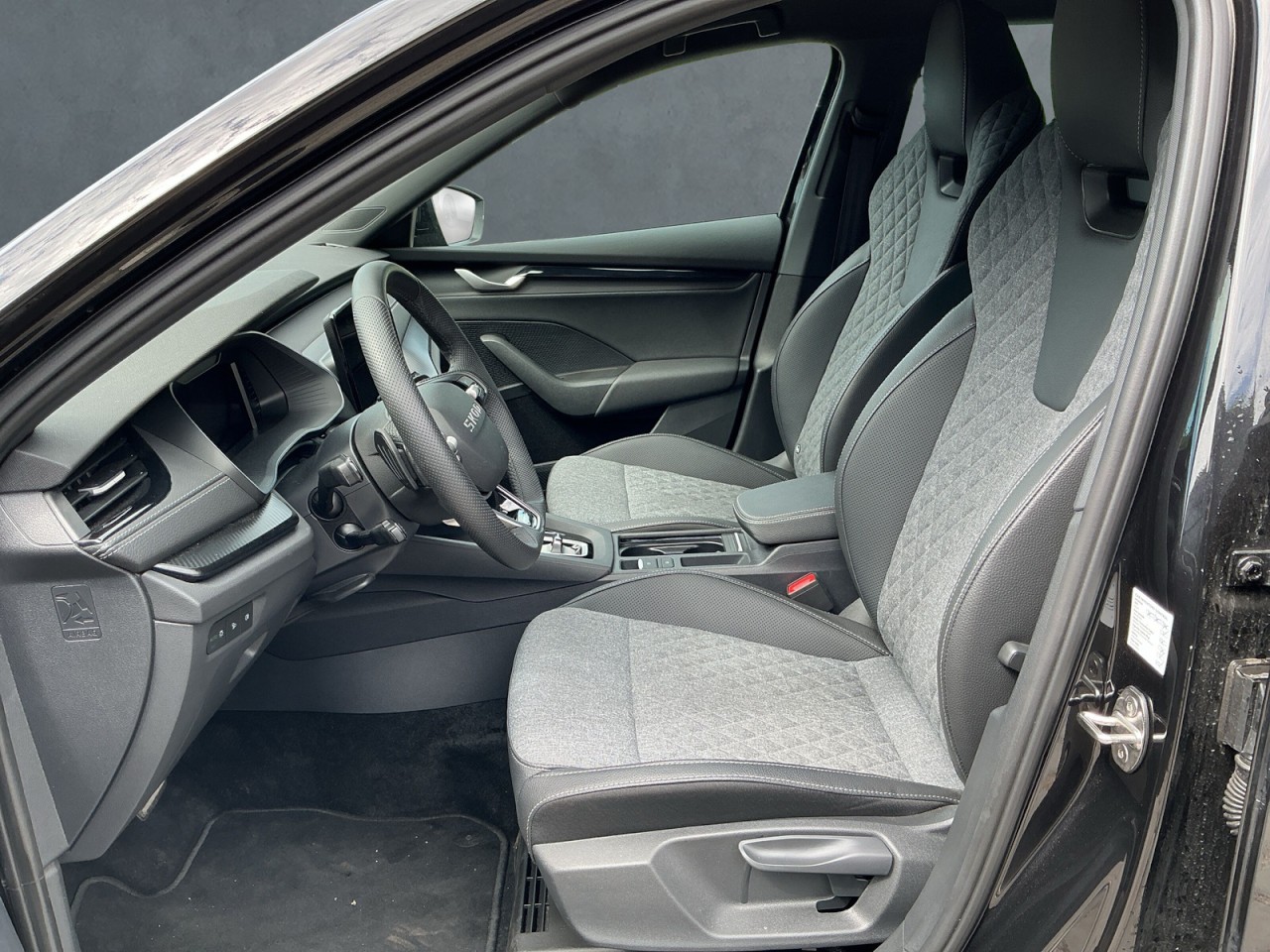Skoda Octavia Cb. SPORTLINE 1.5eTSI DSG AHK+MATRIX+ACC