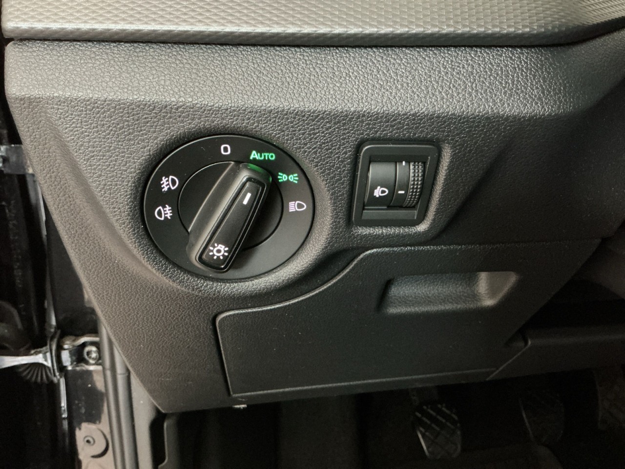 Skoda Scala COOL PLUS 1.0 TSI KLIMA+LED+ALU+NSW+DAB
