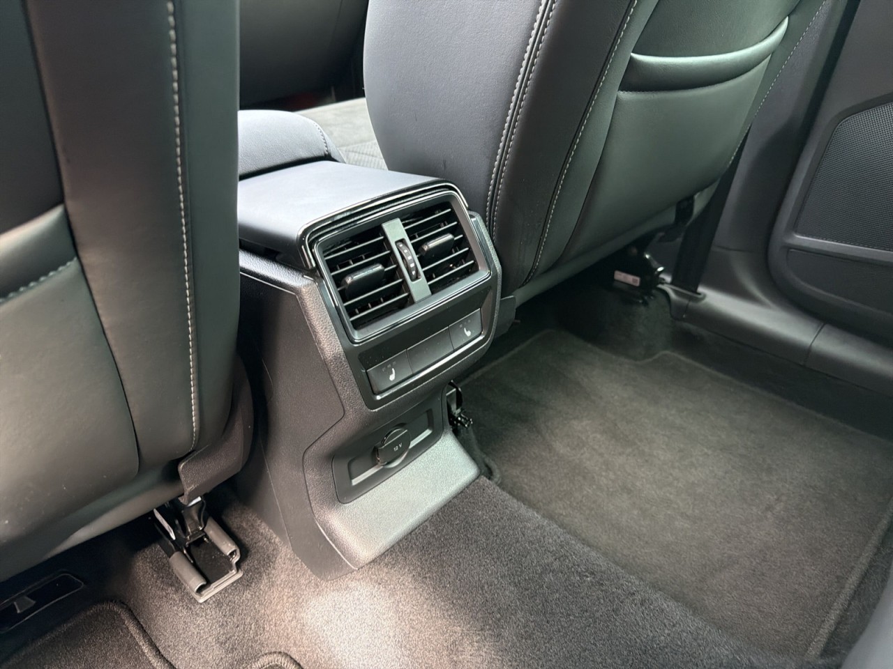 Skoda Kodiaq SPORTLINE 1.5TSI DSG MATRIX+4xSHZ+PDC+DCC