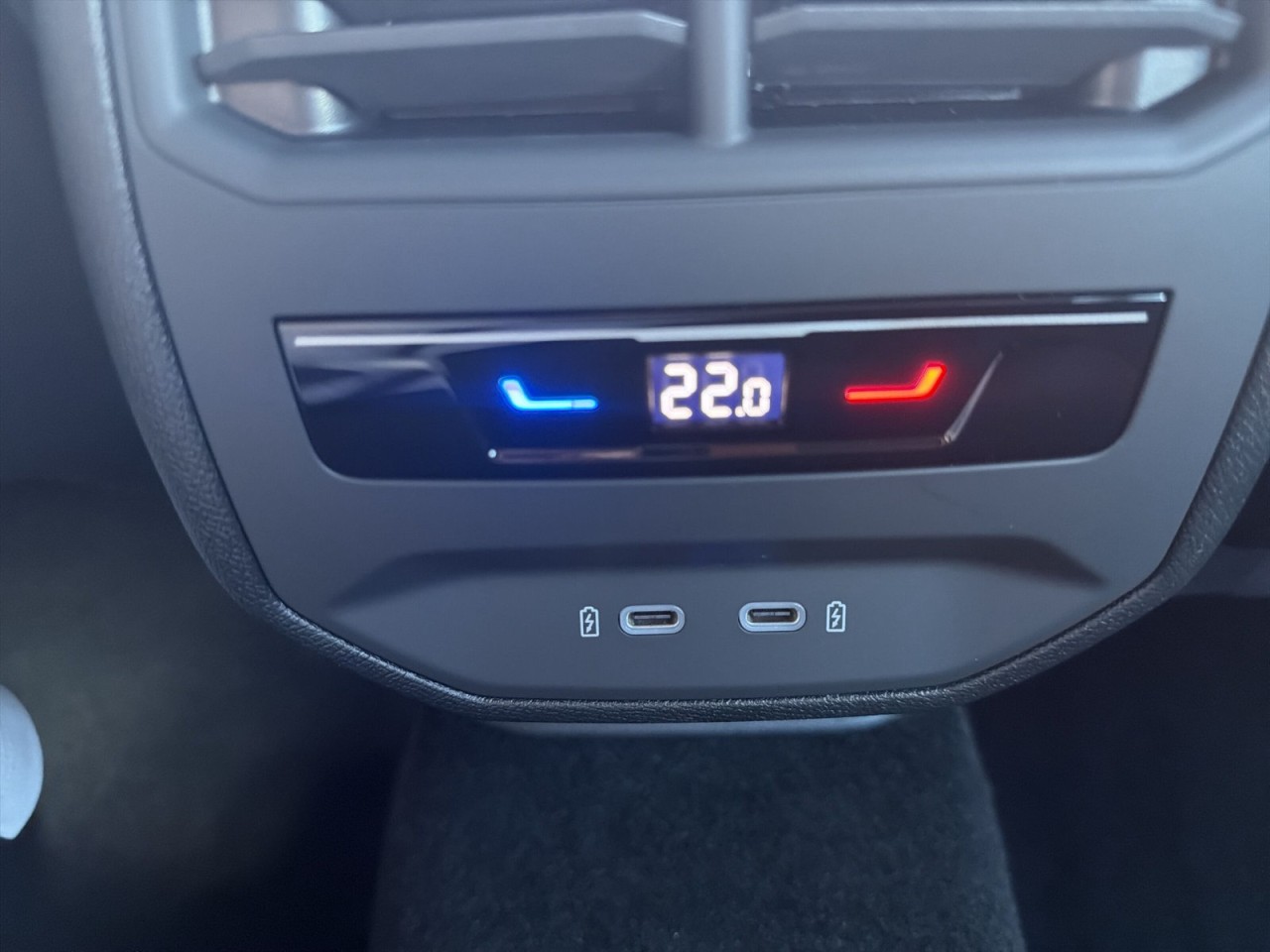 Cupra Leon SP 1.5 eTSI DSG AHK+ACC+SHZ+PDC+5J GARANTIE