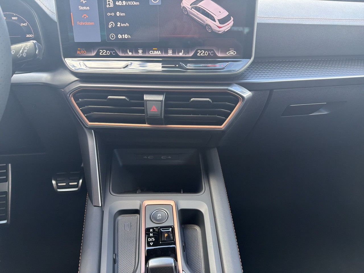 Cupra Leon SP 1.5 eTSI DSG AHK+ACC+SHZ+PDC+5J GARANTIE